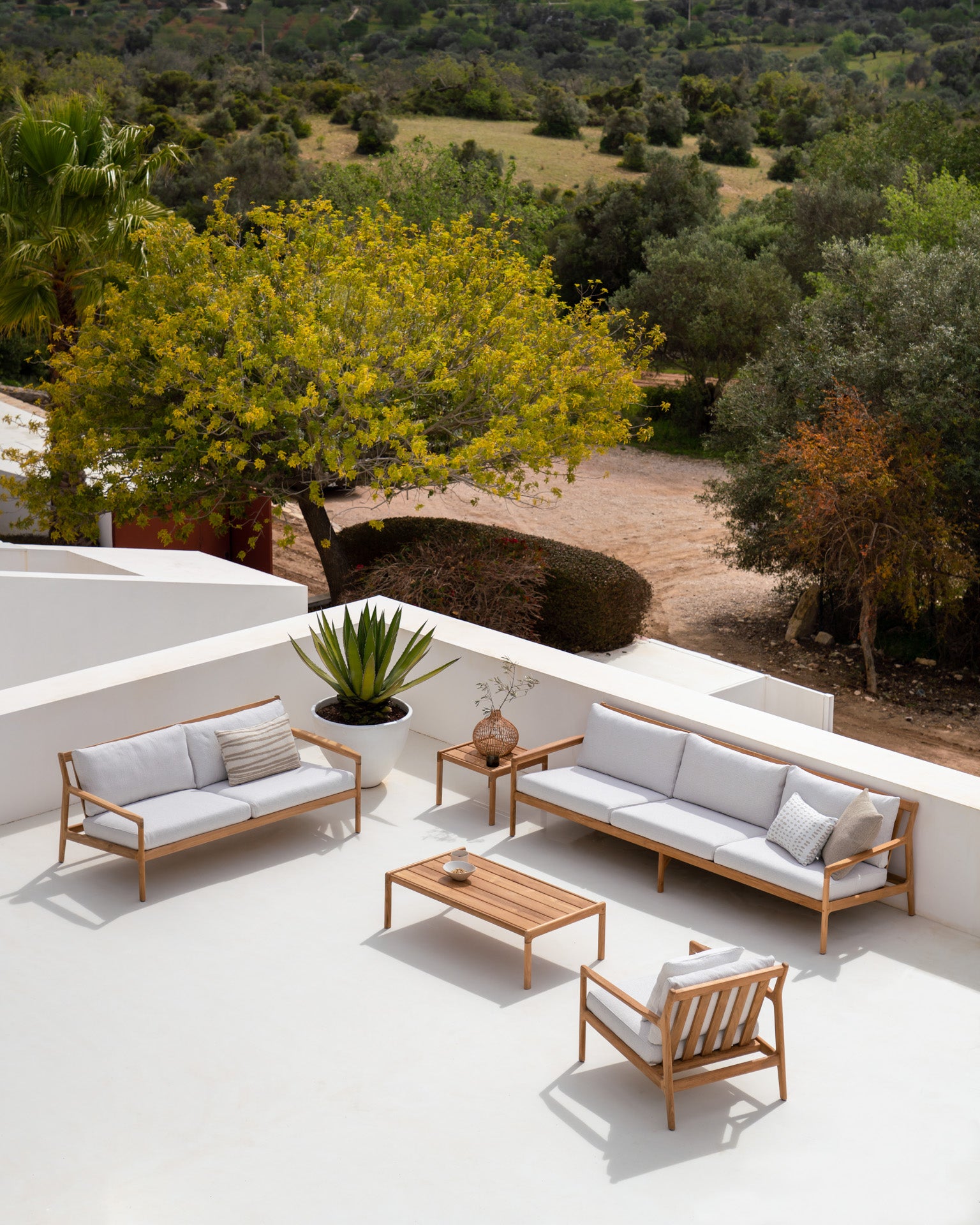 JACK SOFÁ EXTERIOR OFF WHITE 3 PLAZAS