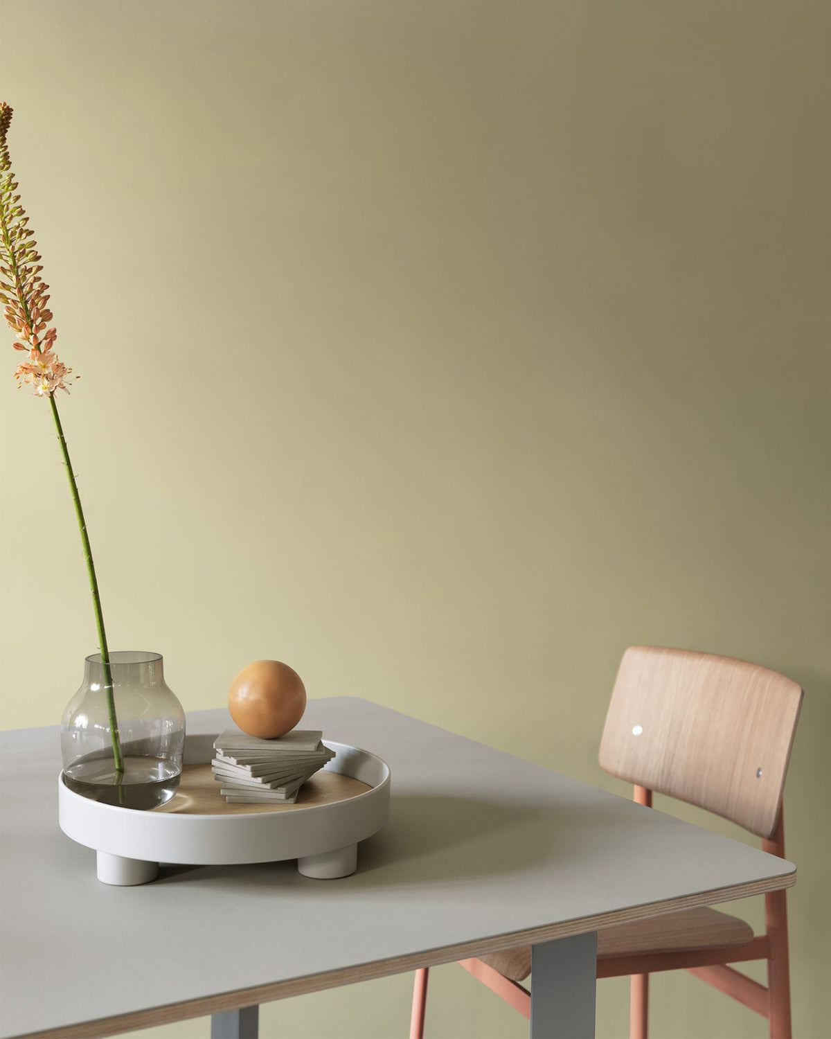 PLATFORM TRAY GREY