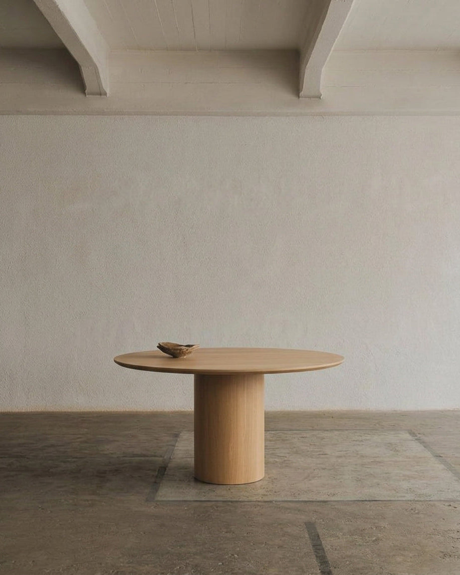 ARI ROUND MESA DE COMEDOR ROBLE