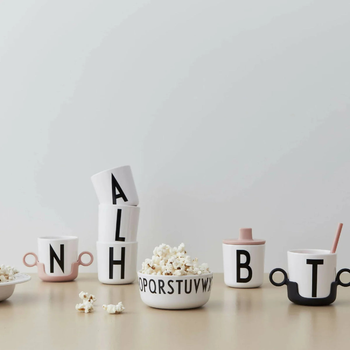TAZA DE PORCELANA PERSONALIZADA
