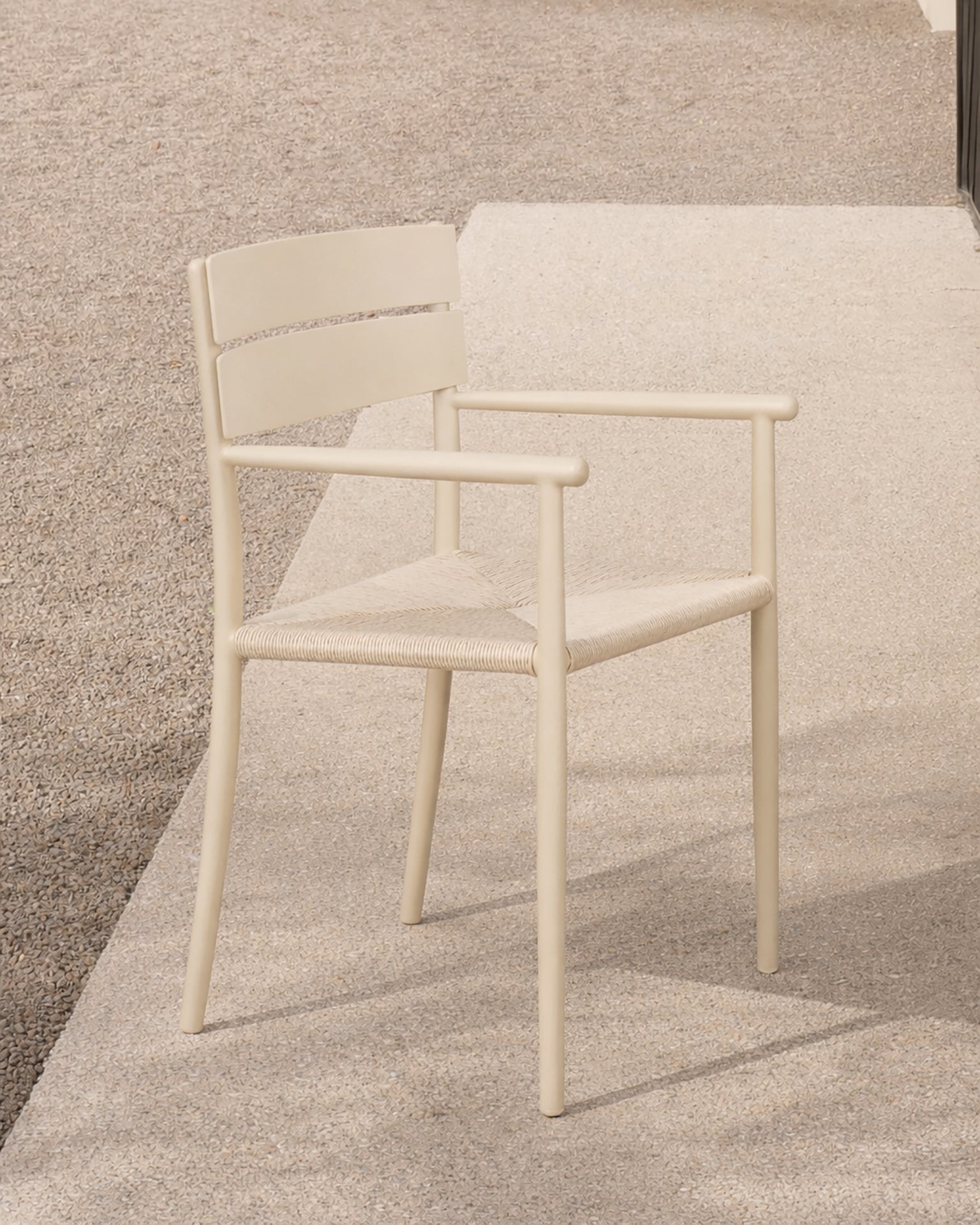 ELIN SILLA EXTERIOR SAND