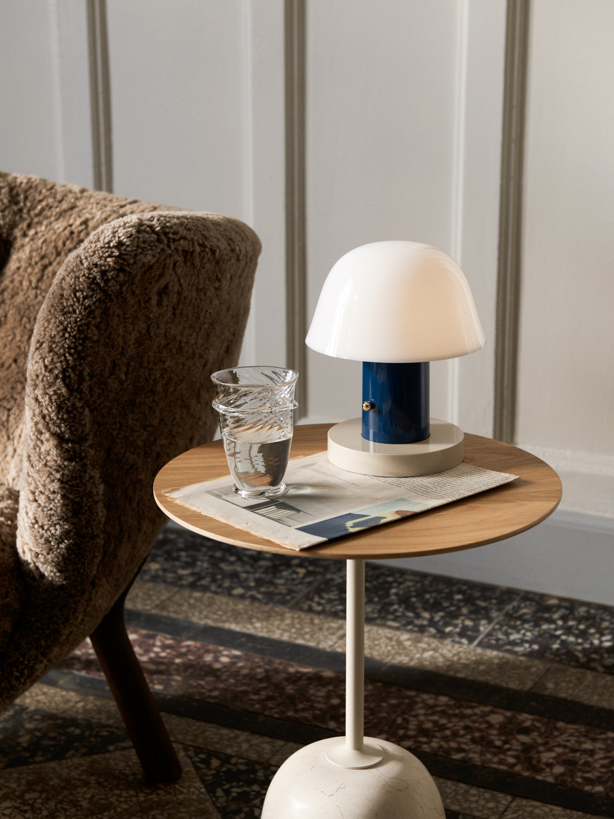 LATO LN8 LACQUERED OAK & CREMA DIVA MARBLE
