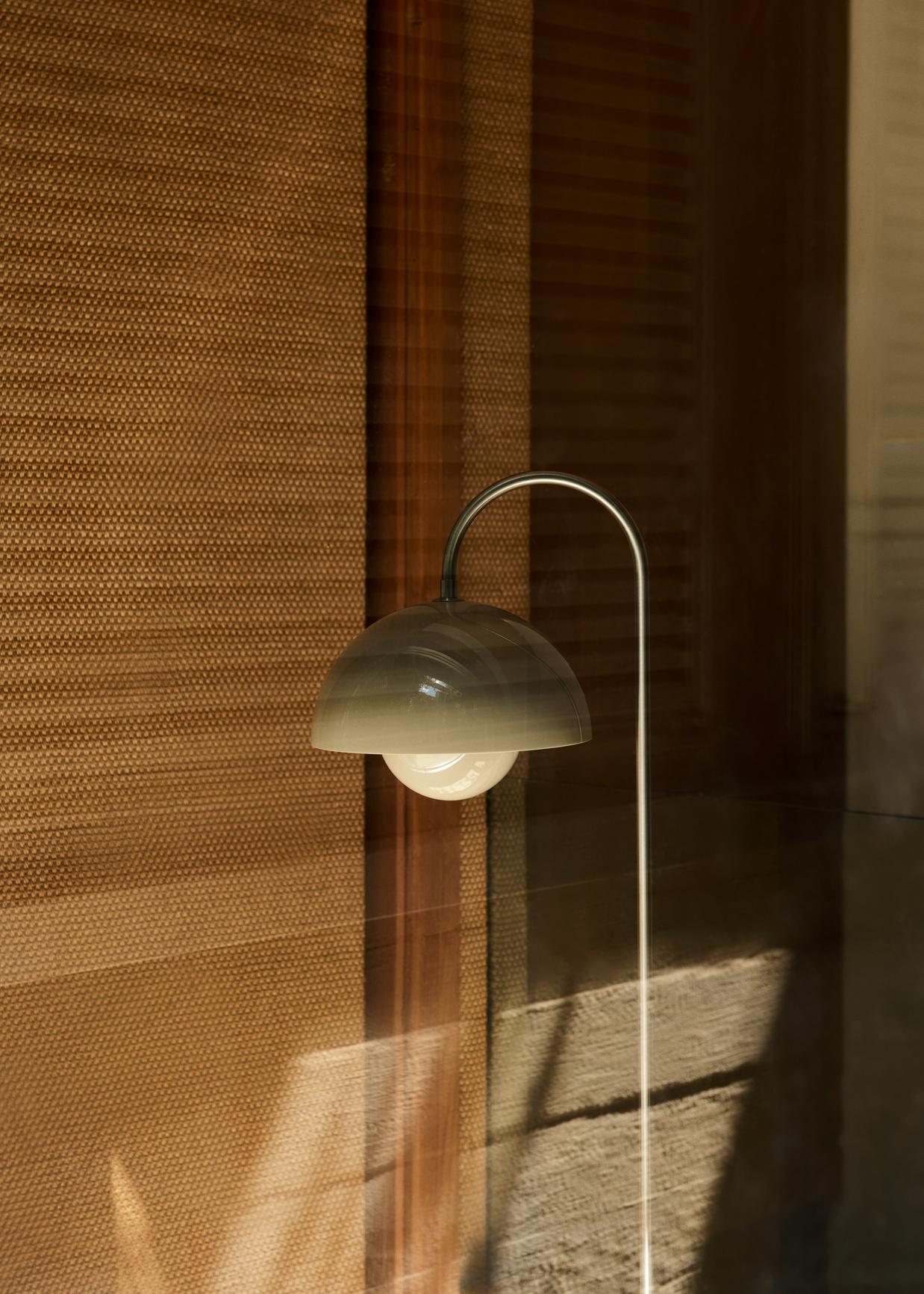 FLOWERPOT VP12 LÁMPARA DE PIE GREY BEIGE