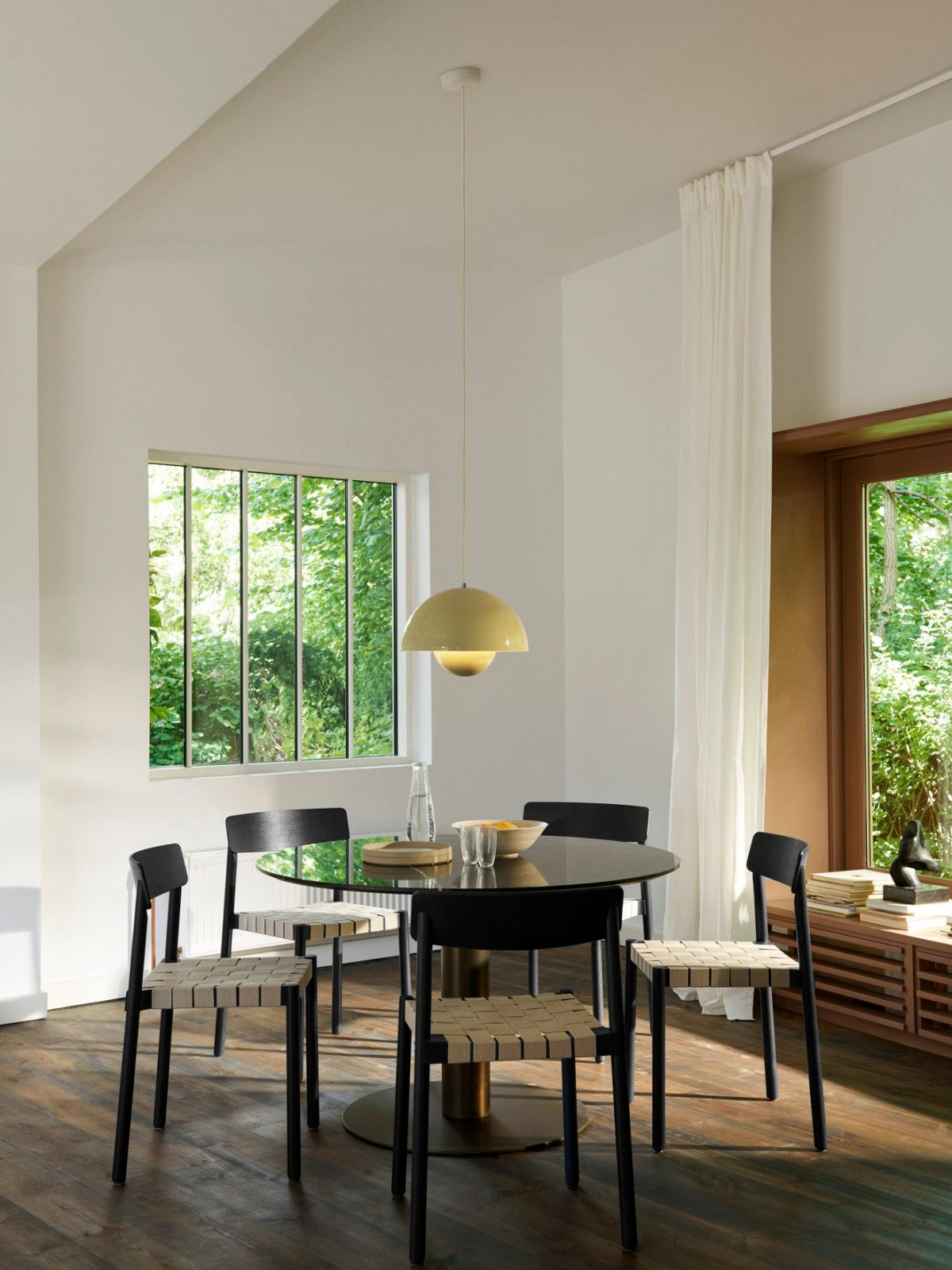 SILLA BETTY TK1 NEGRO CON LINO NATURAL