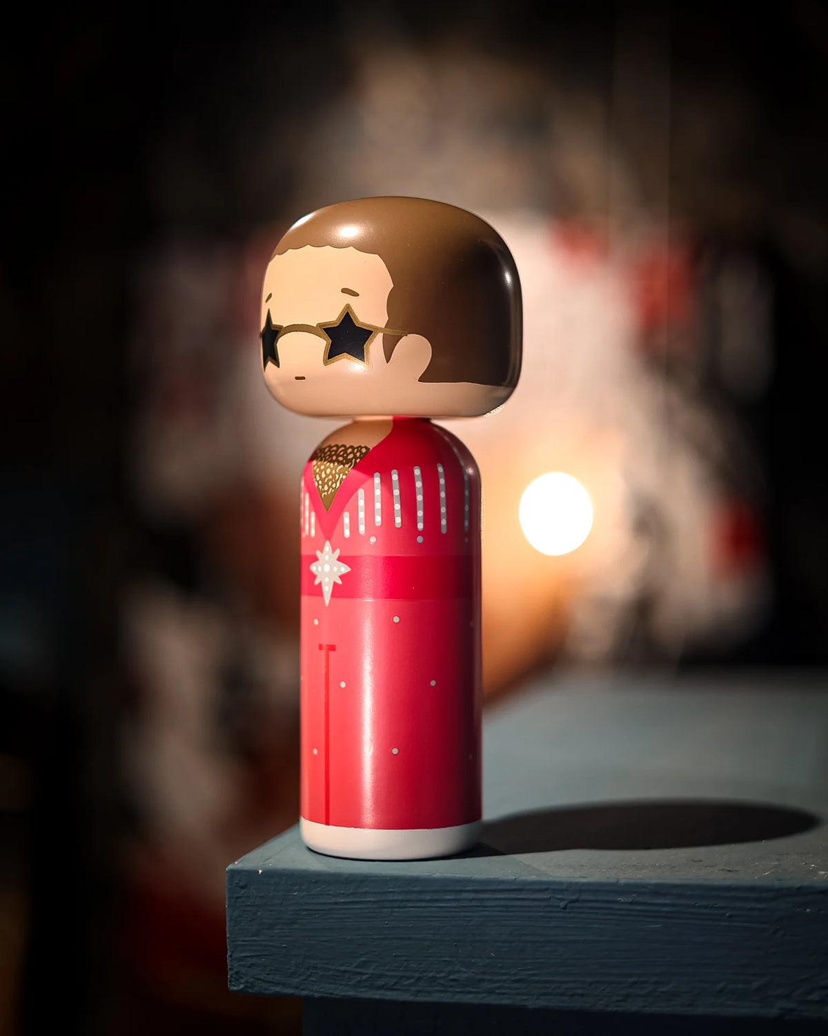 KOKESHI DOLL ELTON IN PINK