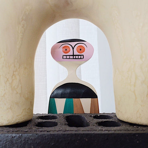 WOODEN DOLL Nº 3
