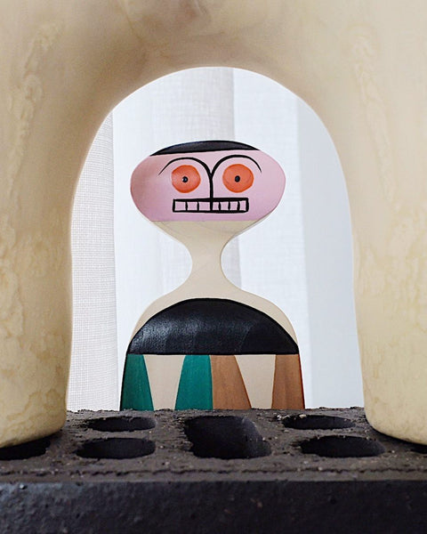 WOODEN DOLL Nº 3