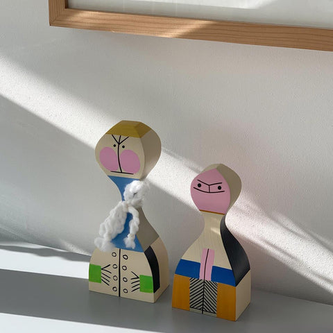 WOODEN DOLL Nº 21
