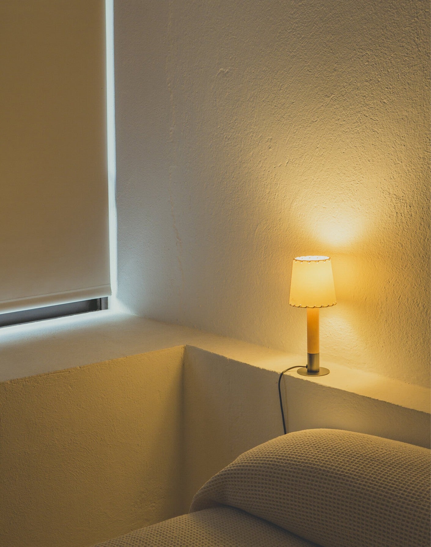 BÁSICA MÍNIMA CARTULINA BEIGE COSIDA