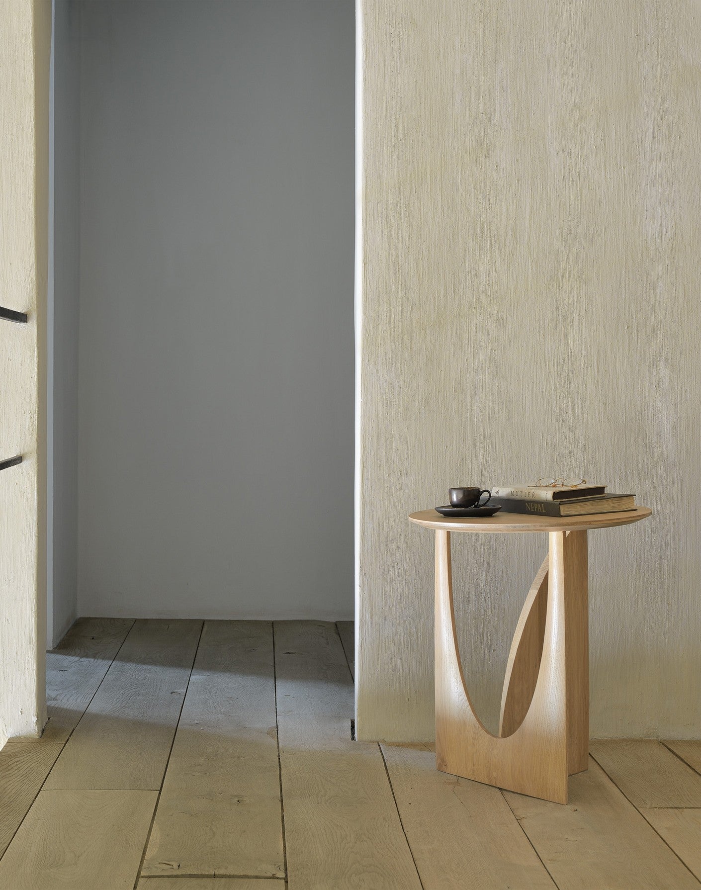 GEOMETRIC MESA AUXILIAR ROBLE