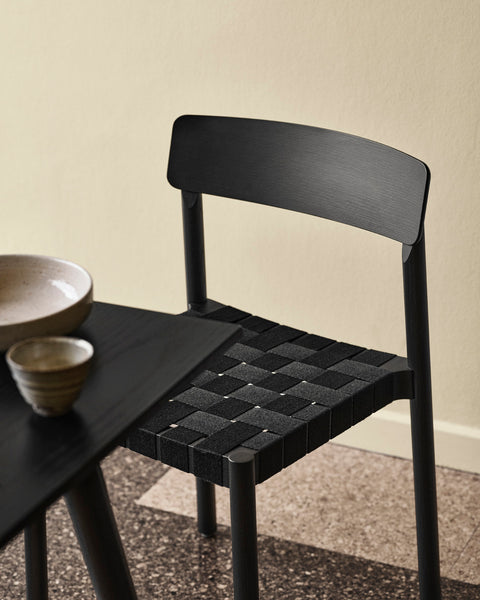 SILLA BETTY TK1 NEGRO CON LINO NEGRO