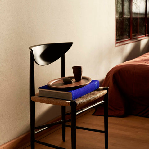 SILLA DRAWN HM3 ROBLE LACADO NEGRO