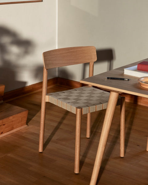SILLA BETTY TK1 ROBLE CON LINO NATURAL