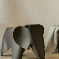 EAMES ELEPHANT SMALL NEGRO
