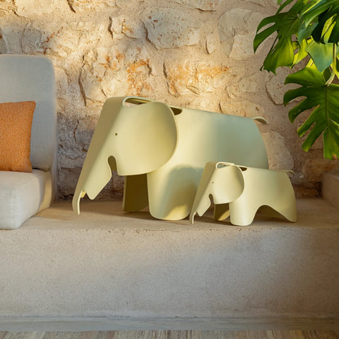EAMES ELEPHANT SMALL AMARILLO