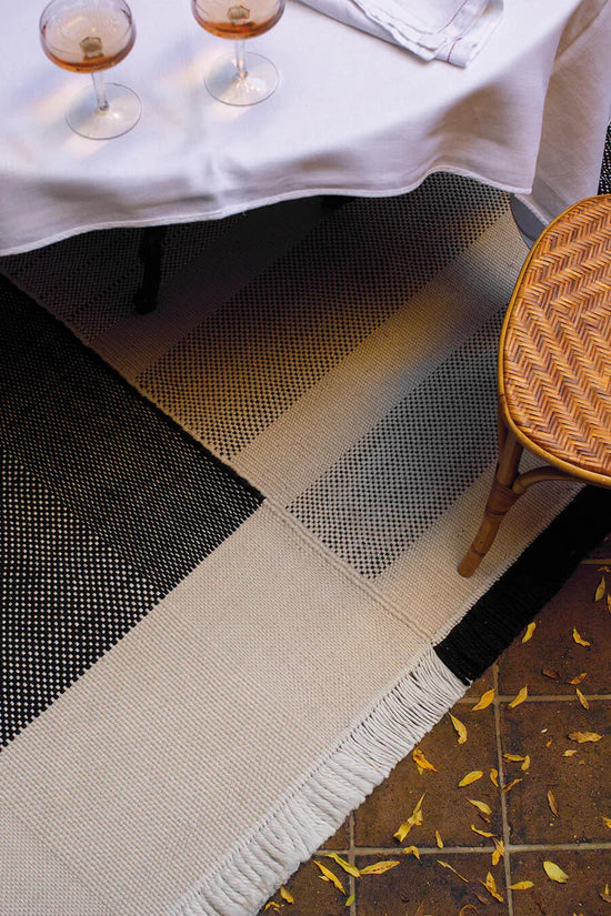 ALFOMBRA TRES OUTDOOR NEGRO