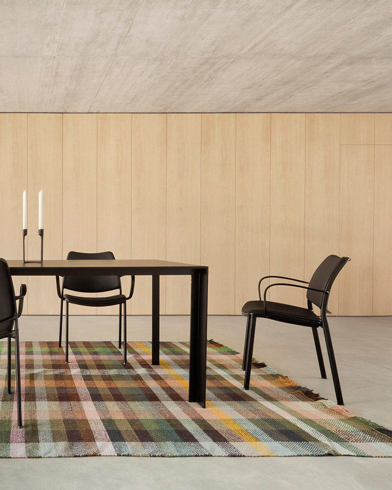 GAS SILLA TAPIZADA SIN BRAZOS NEGRA